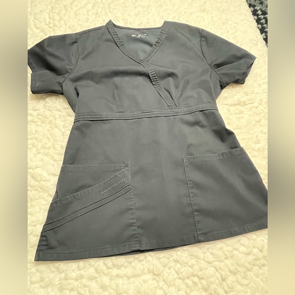 Cherokee luxury scrub top